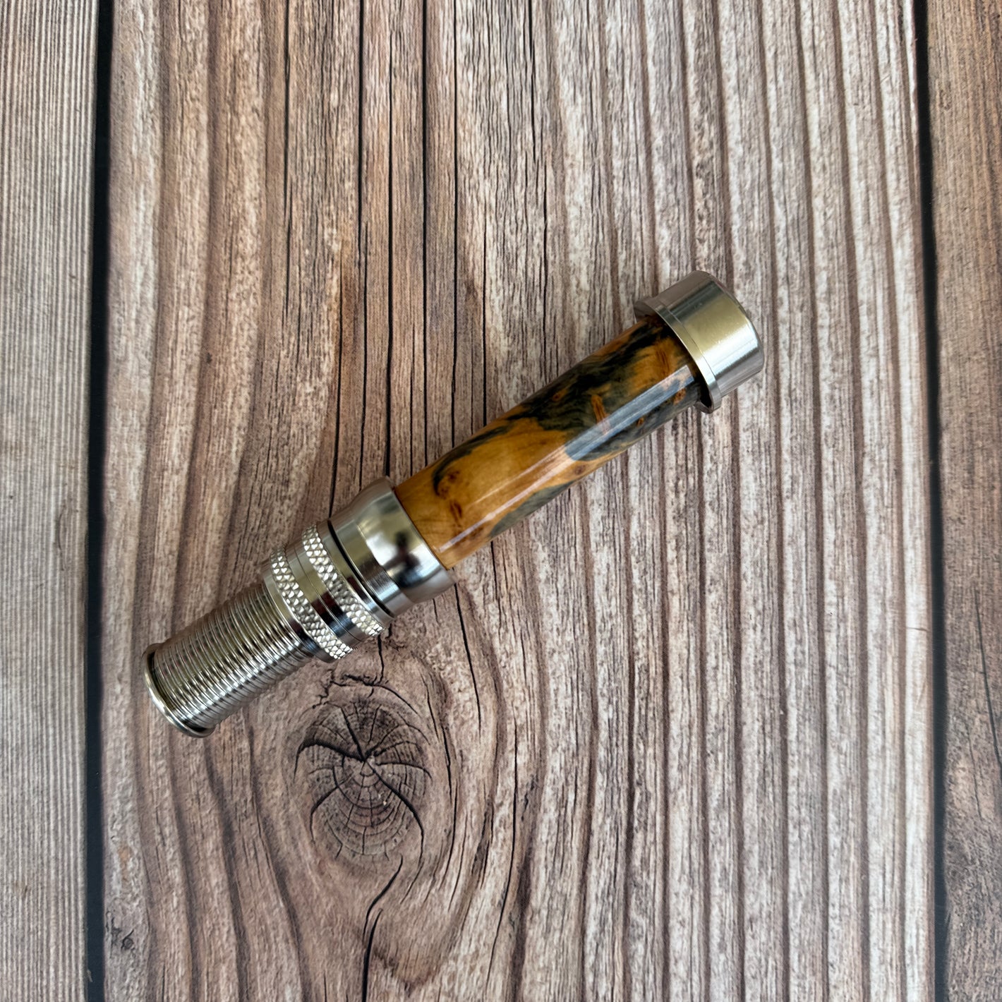 Snake Brand Uplock Rollenhalter Bright Nickel und Black nickel finish inkl. stabilisiertem Insert